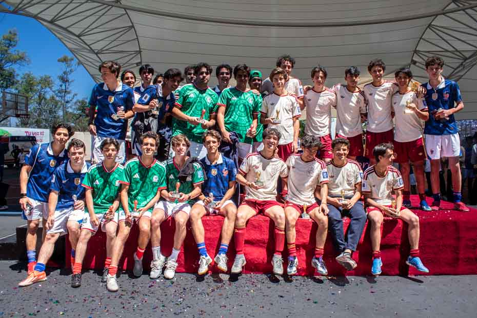 Ir a la Siguiente Foto