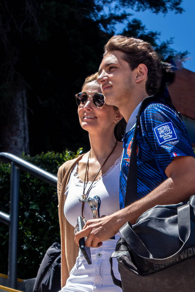 Ir a la Siguiente Foto