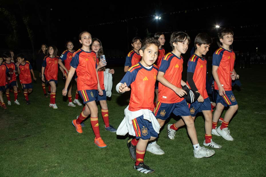 Ir a la Siguiente Foto