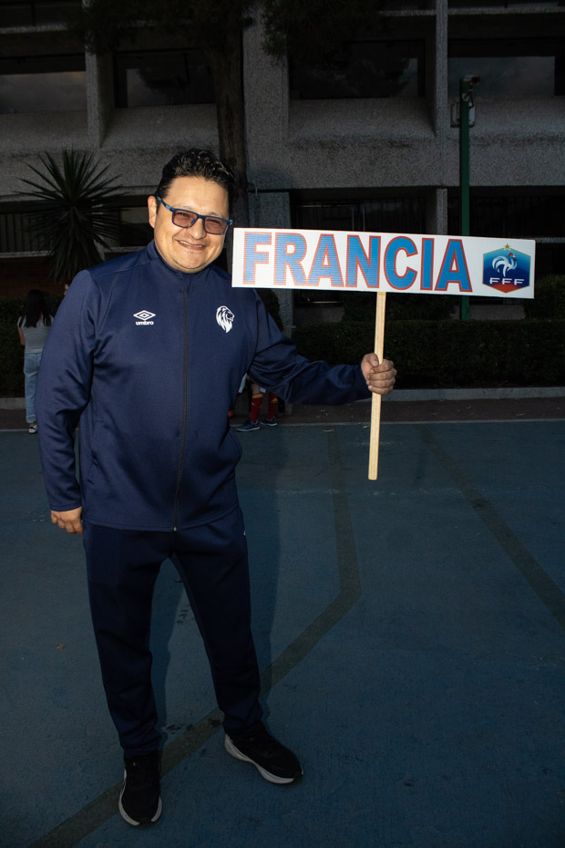 Ir a la Siguiente Foto