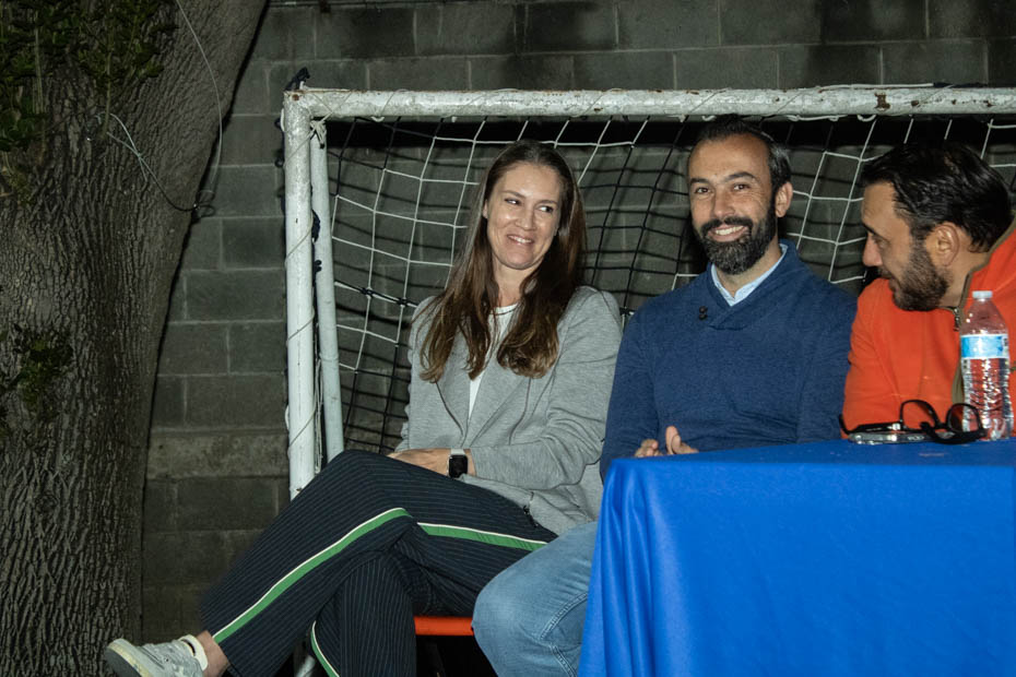 Ir a la Siguiente Foto