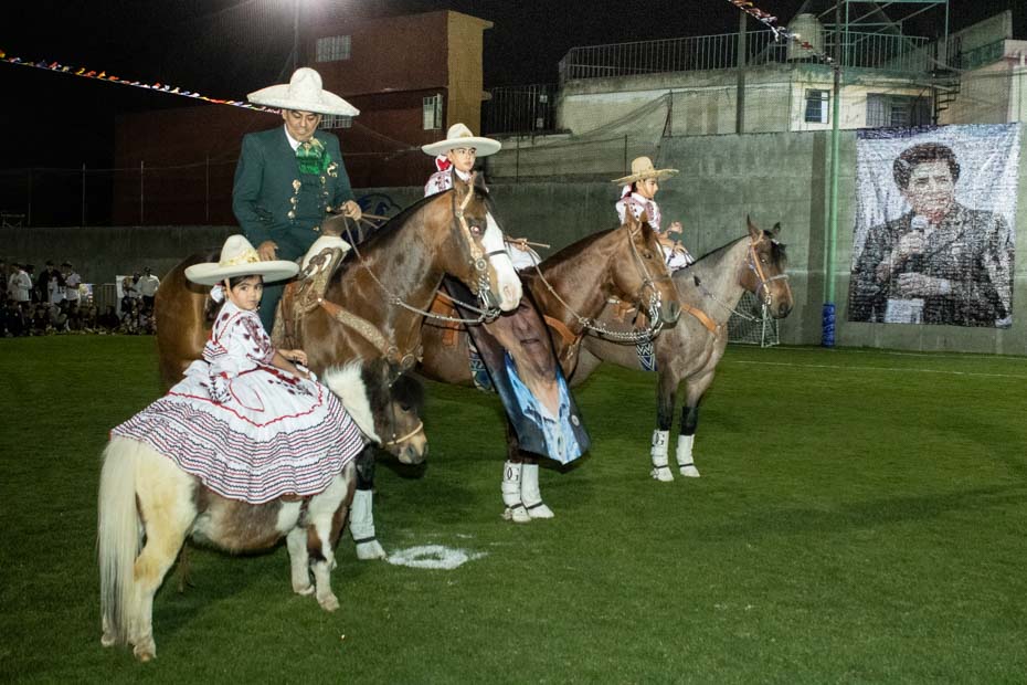 Ir a la Siguiente Foto