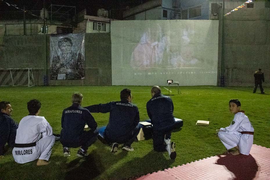 Ir a la Siguiente Foto