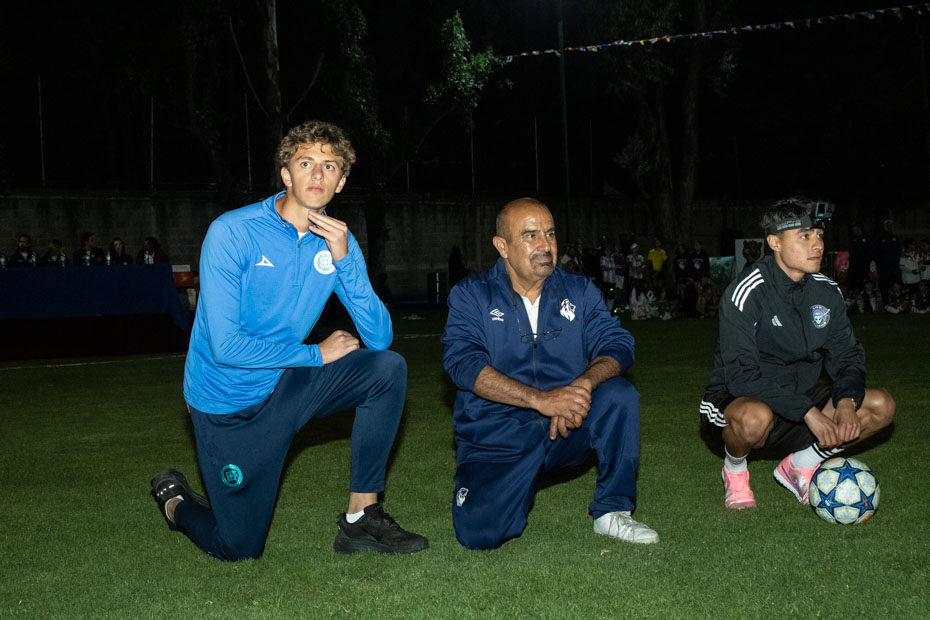 Ir a la Siguiente Foto