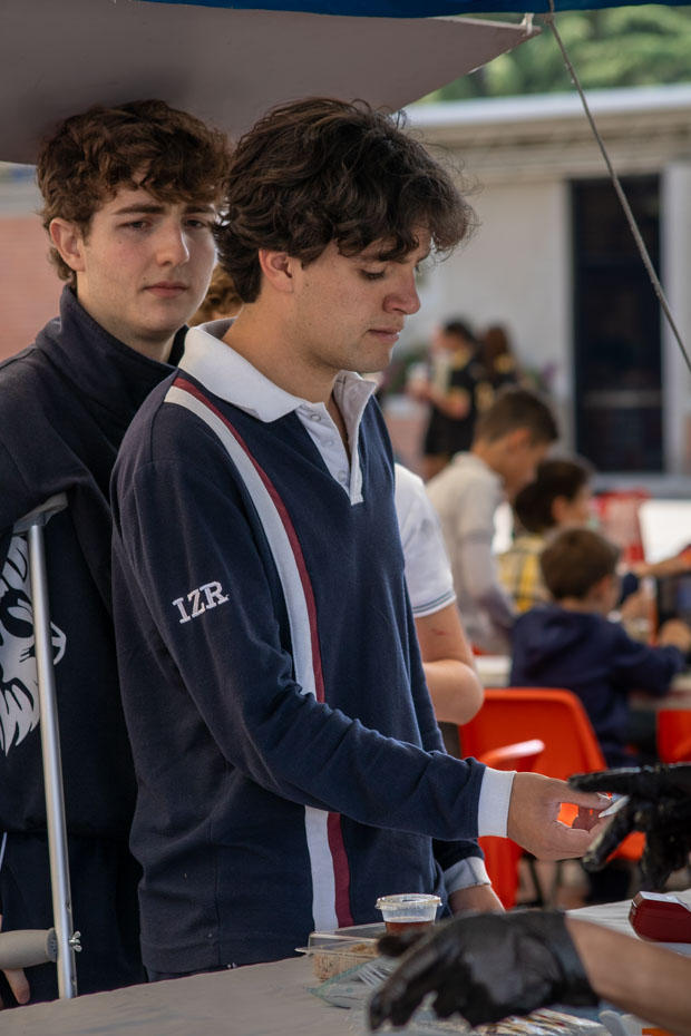 Ir a la Siguiente Foto