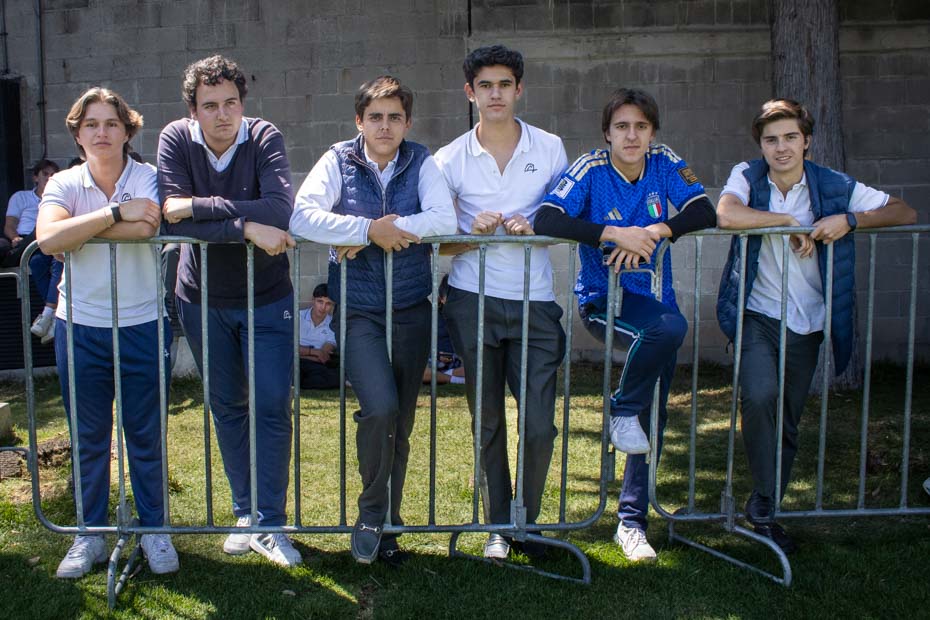 Ir a la Siguiente Foto