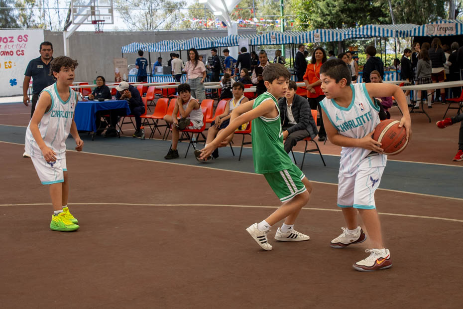 Ir a la Siguiente Foto
