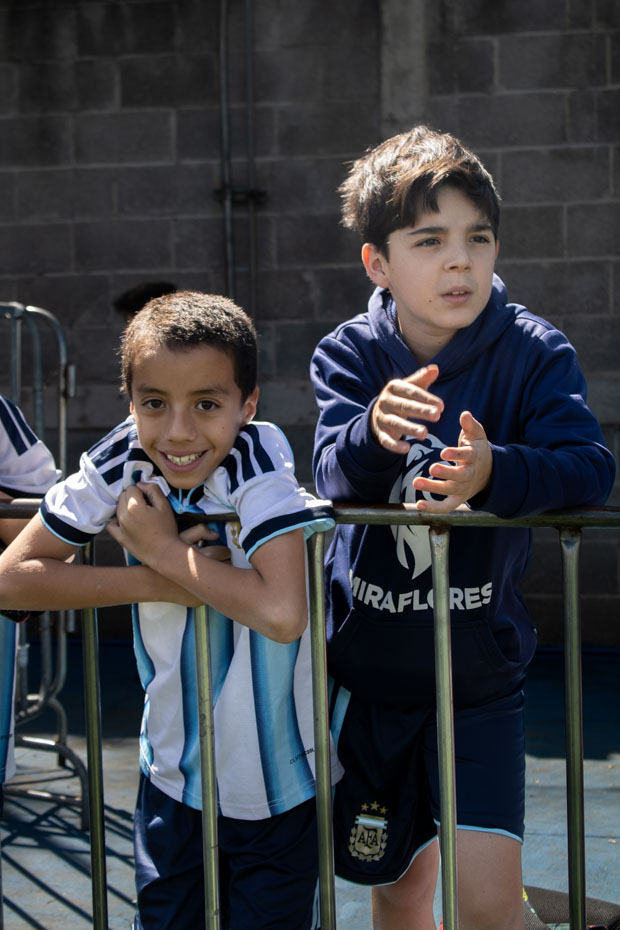 Ir a la Siguiente Foto