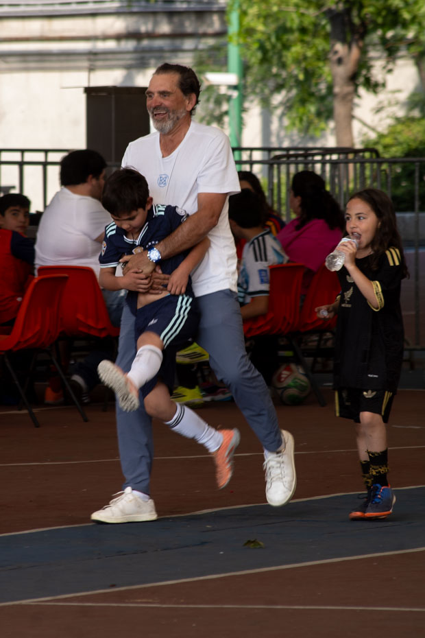 Ir a la Siguiente Foto