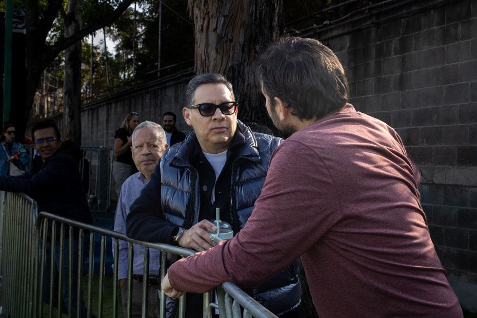 Ir a la Siguiente Foto