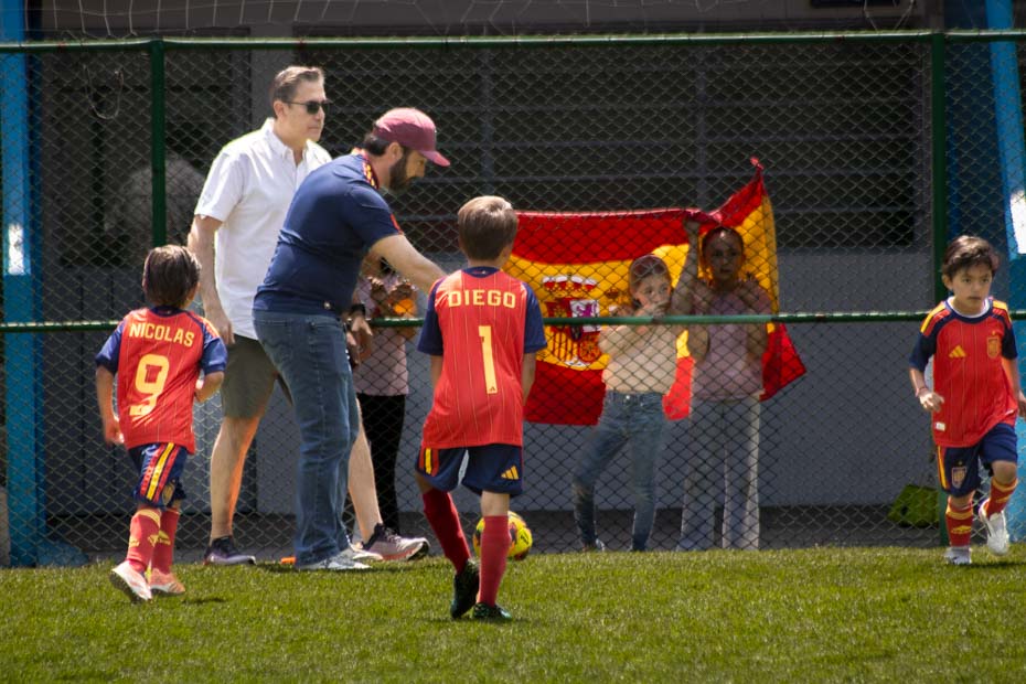 Ir a la Siguiente Foto