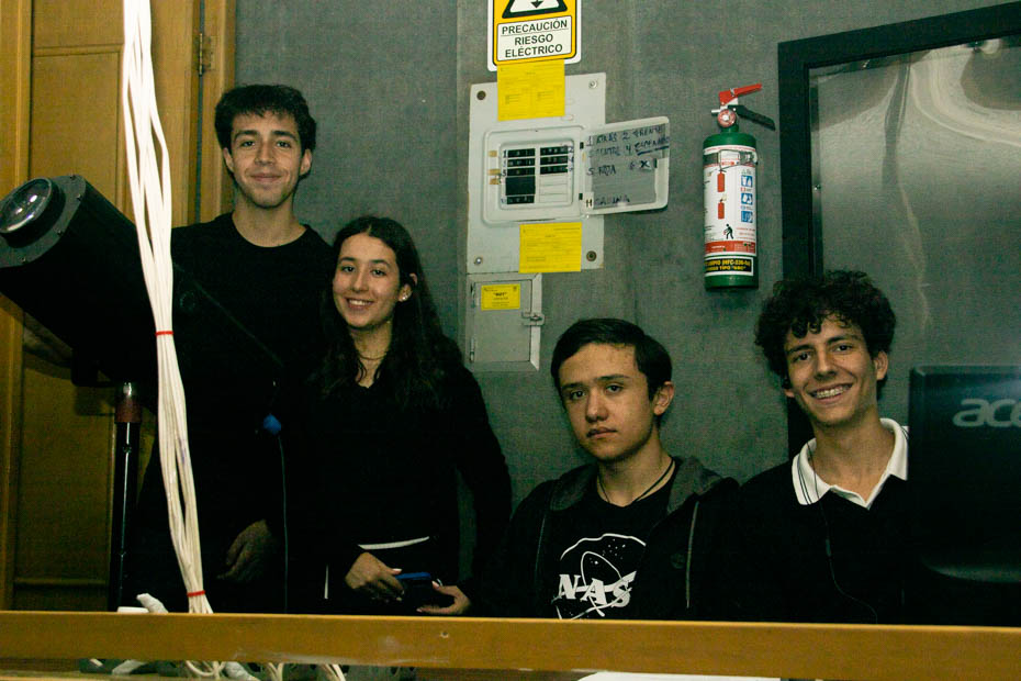 Ir a la Siguiente Foto