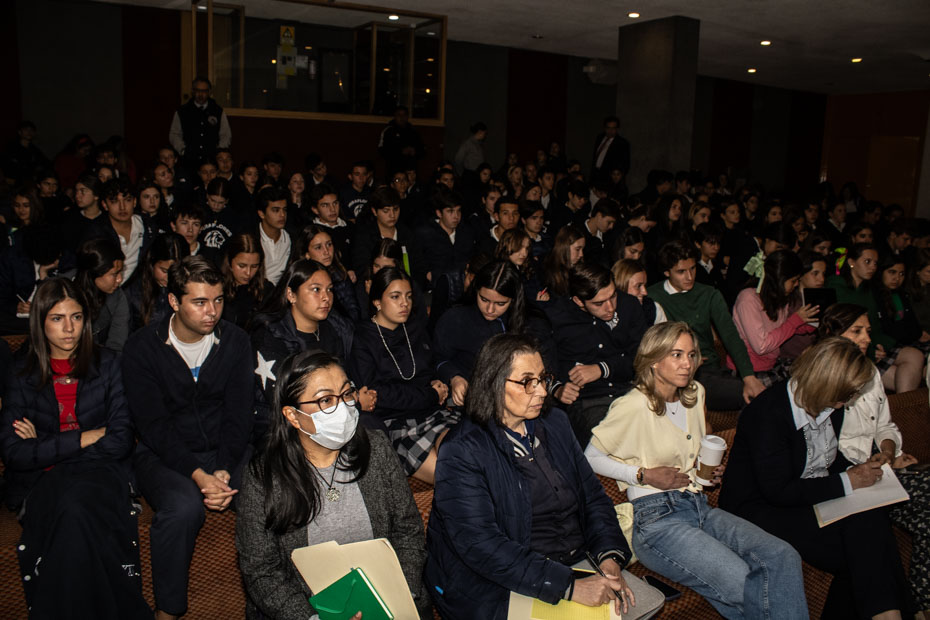 Ir a la Siguiente Foto