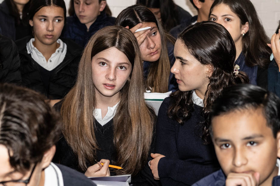Ir a la Siguiente Foto