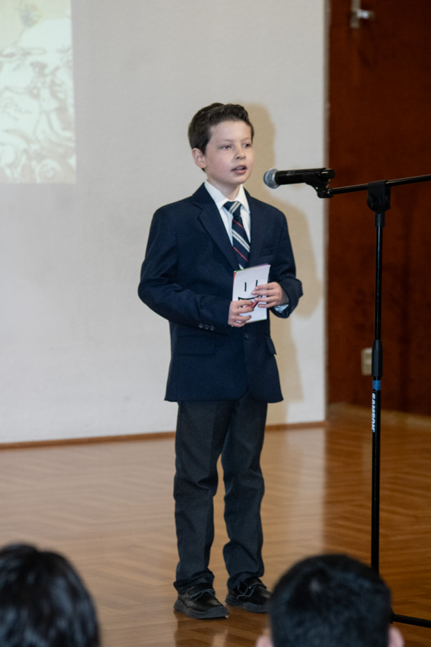 Ir a la Siguiente Foto