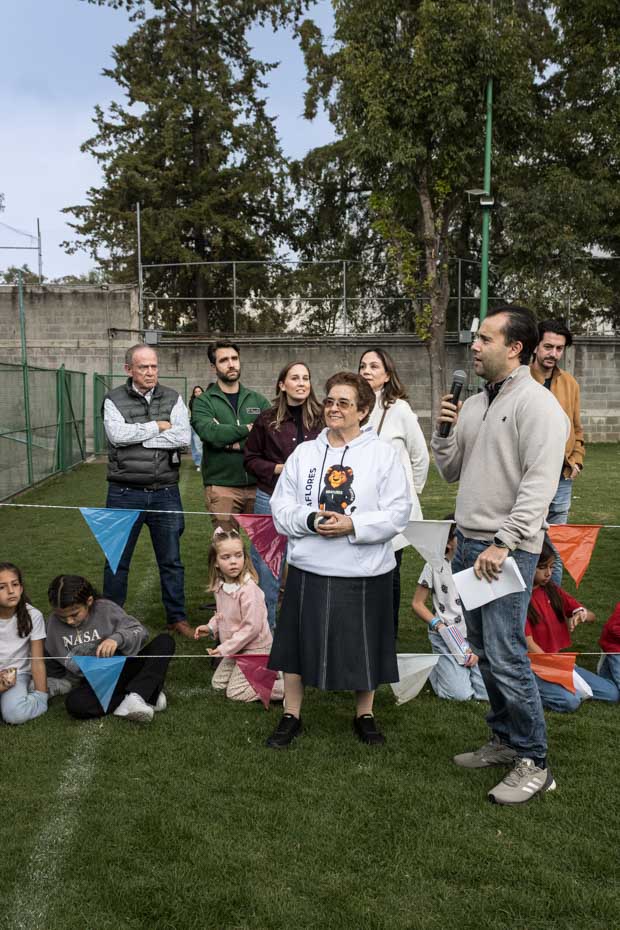 Ir a la Siguiente Foto