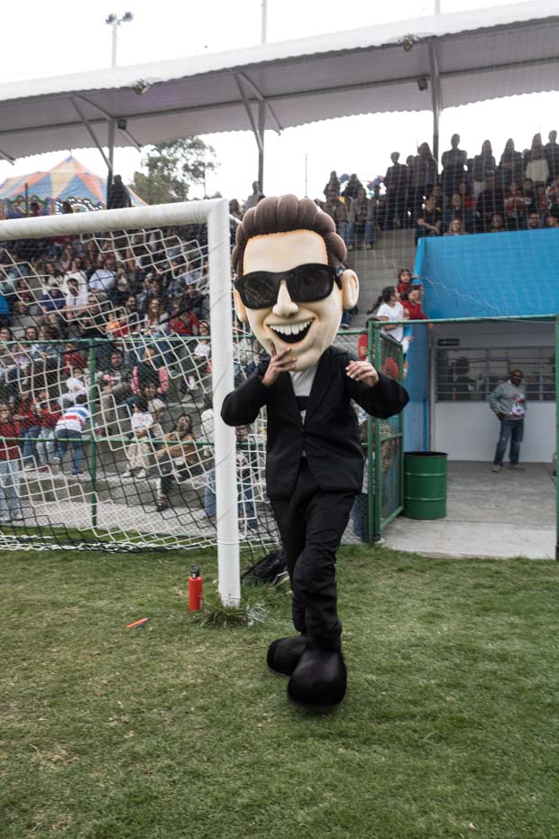 Ir a la Siguiente Foto