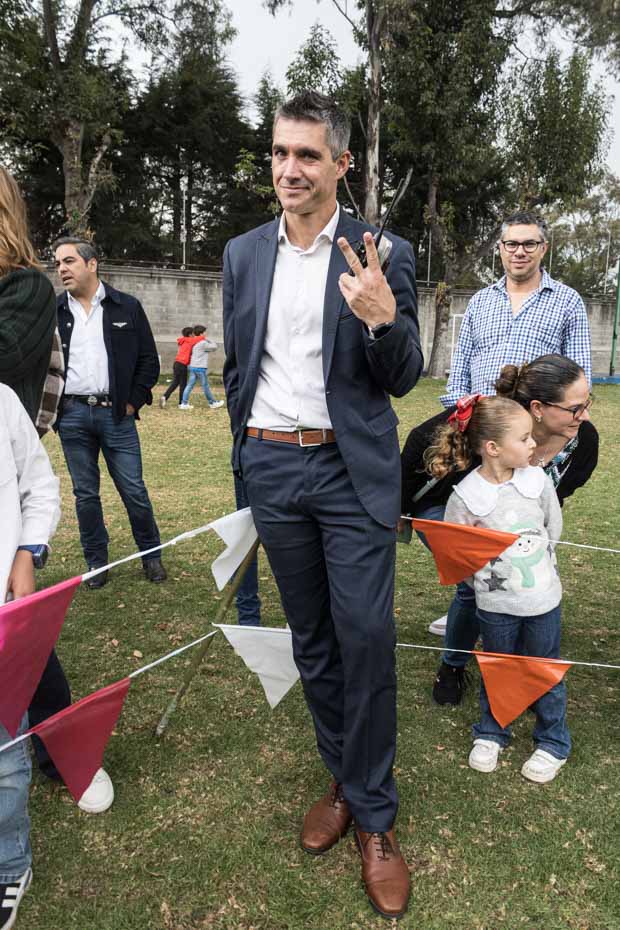 Ir a la Siguiente Foto