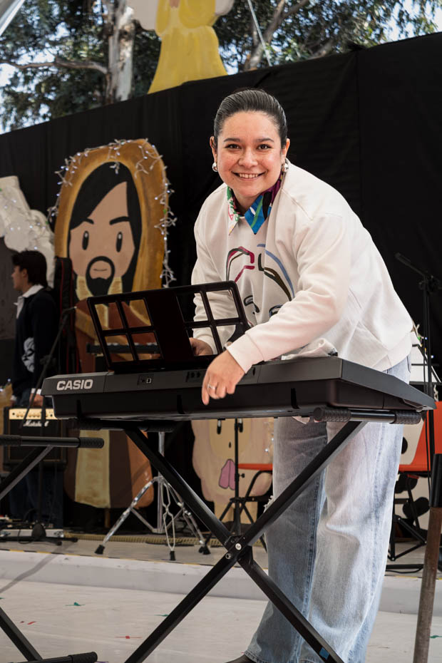 Ir a la Siguiente Foto