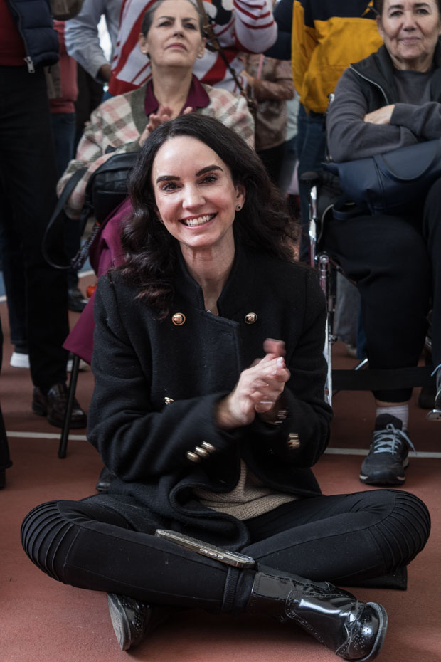 Ir a la Siguiente Foto