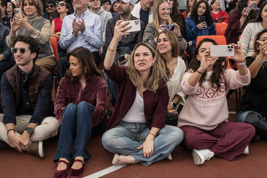 Ir a la Siguiente Foto