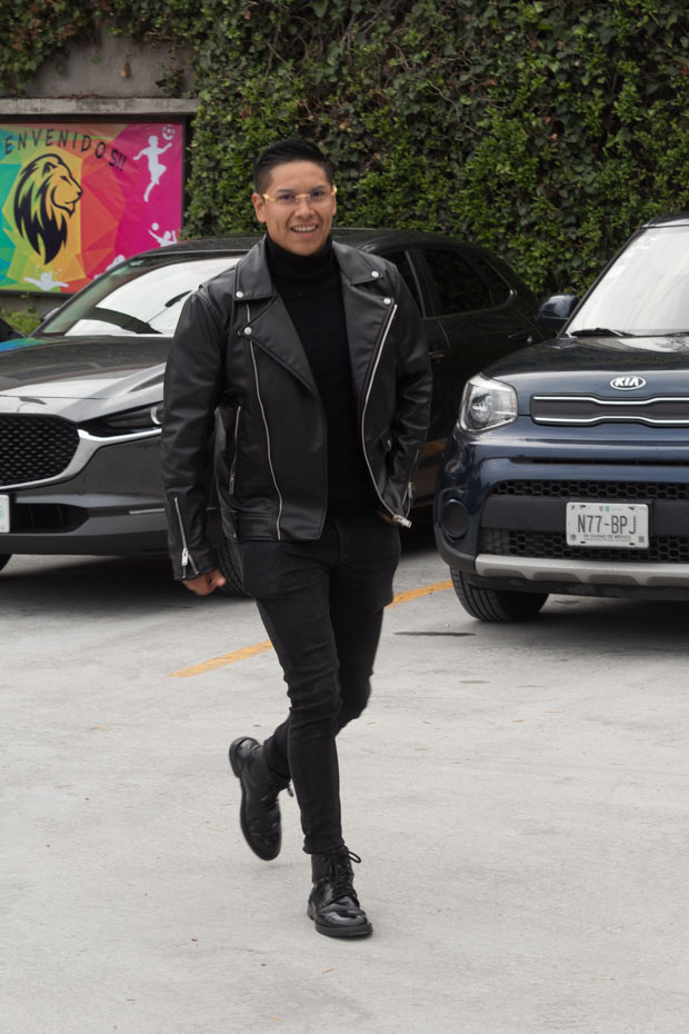 Ir a la Siguiente Foto