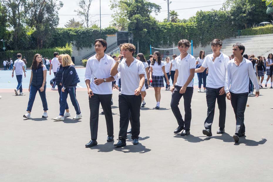 Ir a la Siguiente Foto