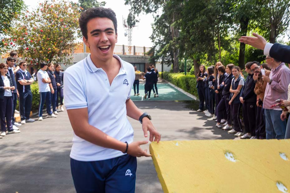 Ir a la Siguiente Foto