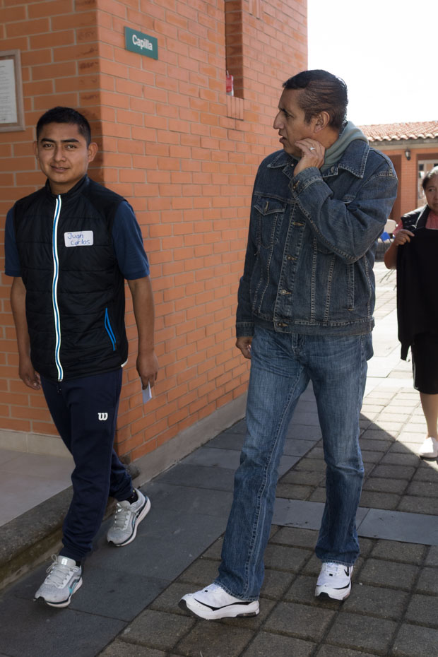 Ir a la Siguiente Foto