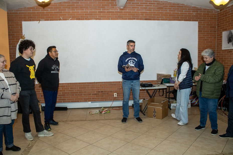 Ir a la Siguiente Foto