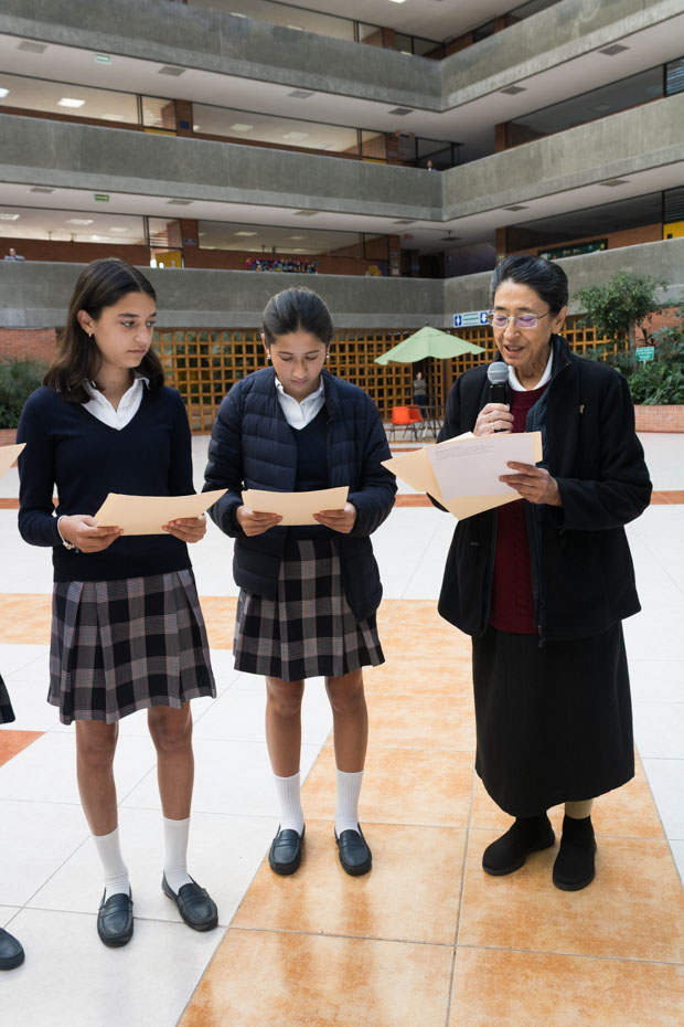 Ir a la Siguiente Foto