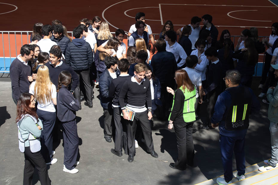 Ir a la Siguiente Foto