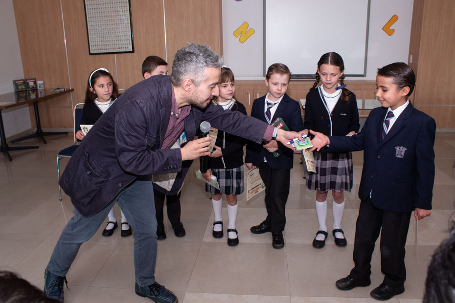 Ir a la Siguiente Foto