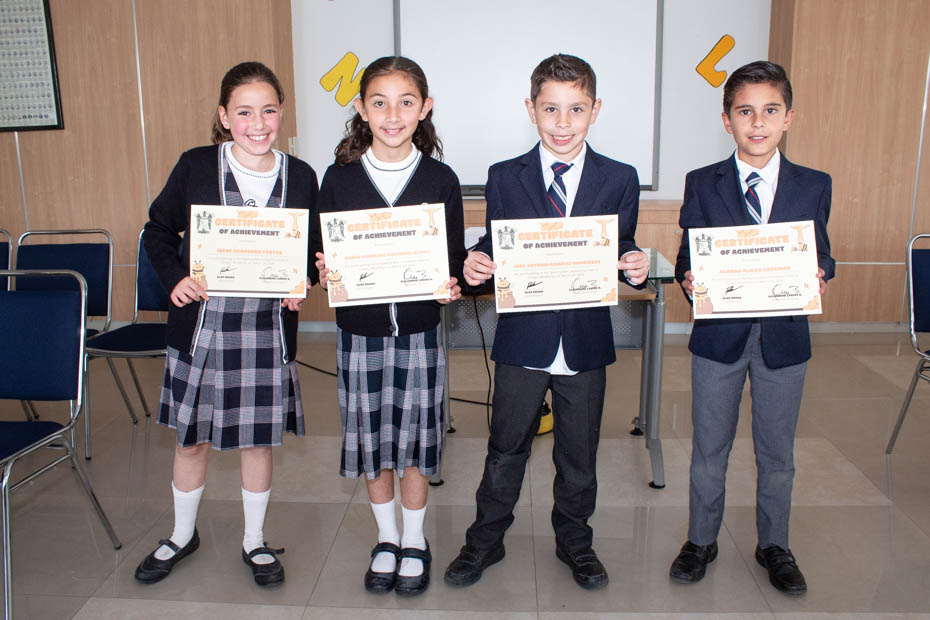 Ir a la Siguiente Foto