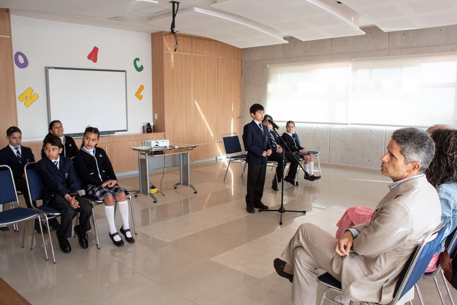 Ir a la Siguiente Foto