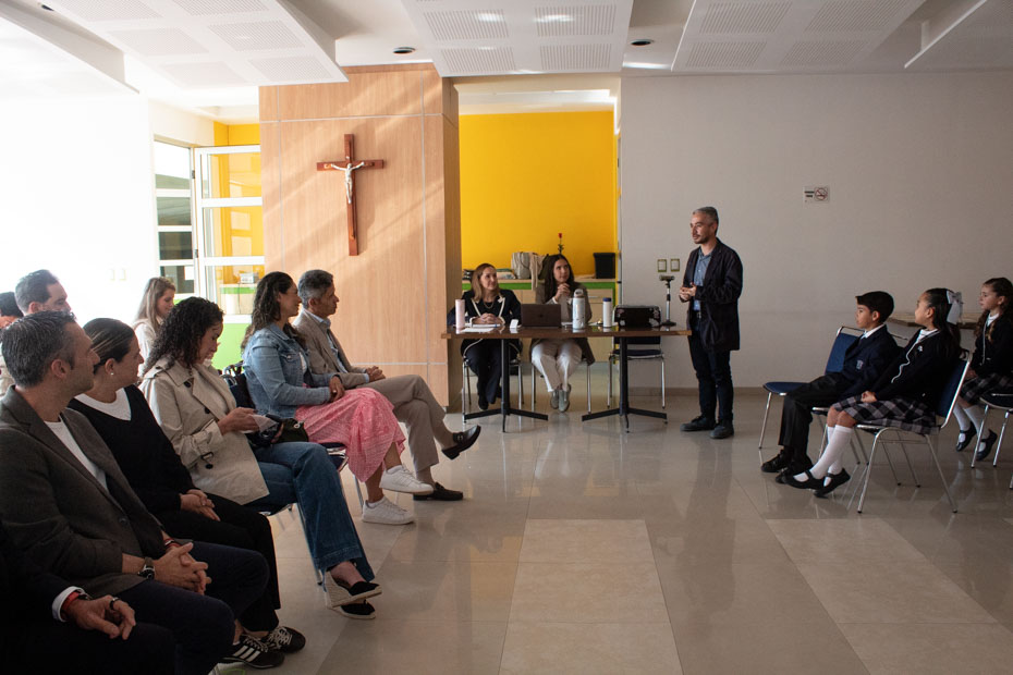 Ir a la Siguiente Foto