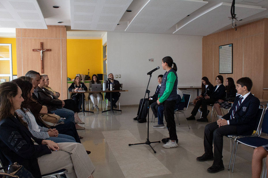 Ir a la Siguiente Foto