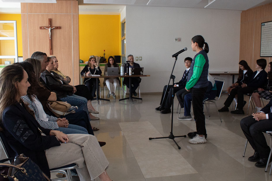 Ir a la Siguiente Foto