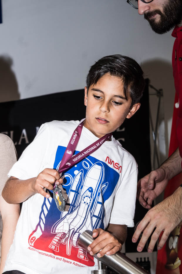 Ir a la Siguiente Foto