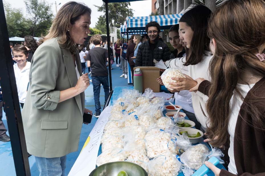 Ir a la Siguiente Foto