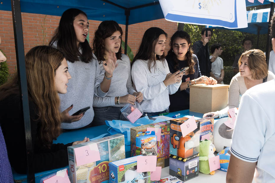 Ir a la Siguiente Foto