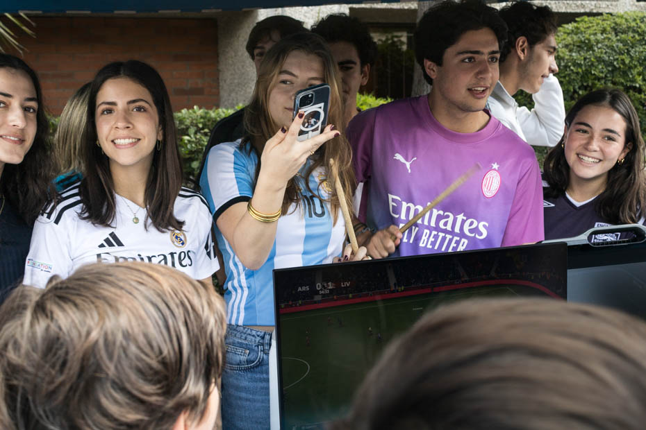 Ir a la Siguiente Foto