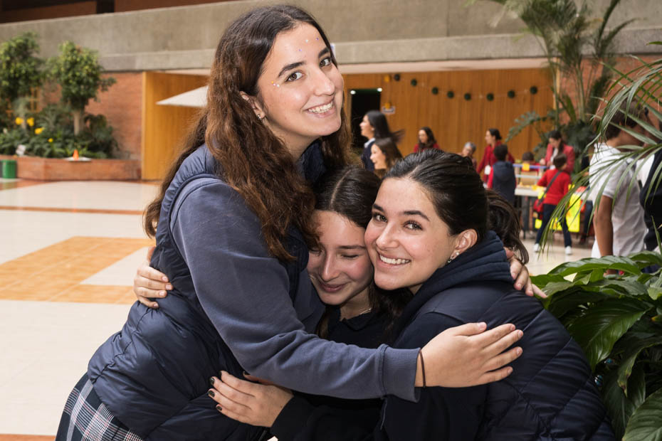 Ir a la Siguiente Foto