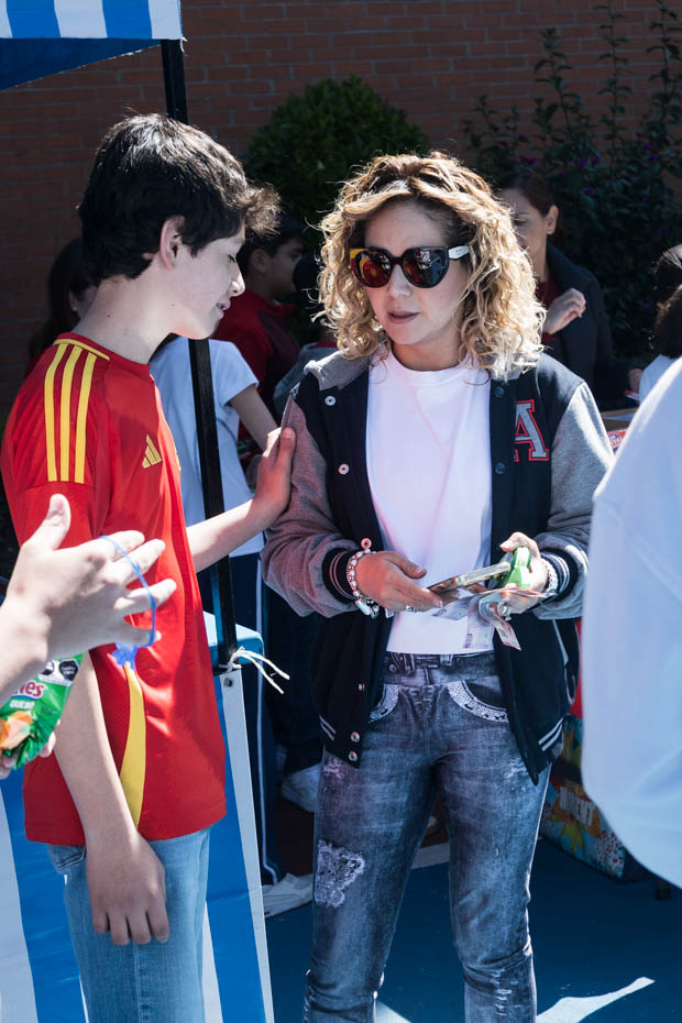 Ir a la Siguiente Foto