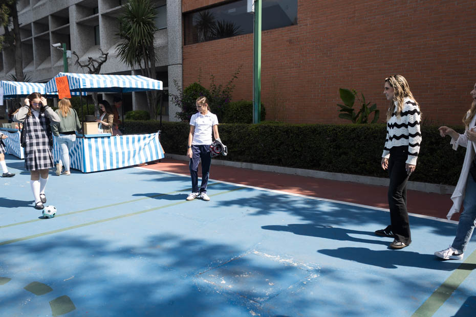 Ir a la Siguiente Foto