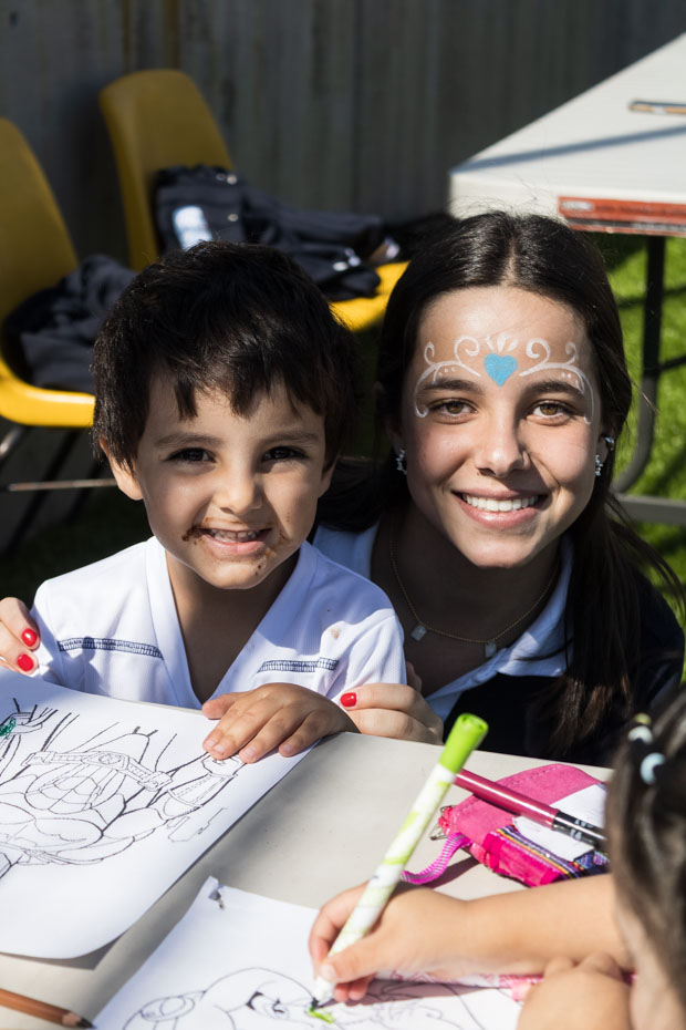 Ir a la Siguiente Foto