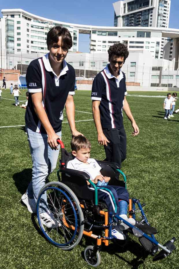 Ir a la Siguiente Foto